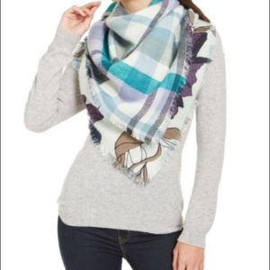 Vince Camuto Plaid Floral Reversible Seafoam Wrap